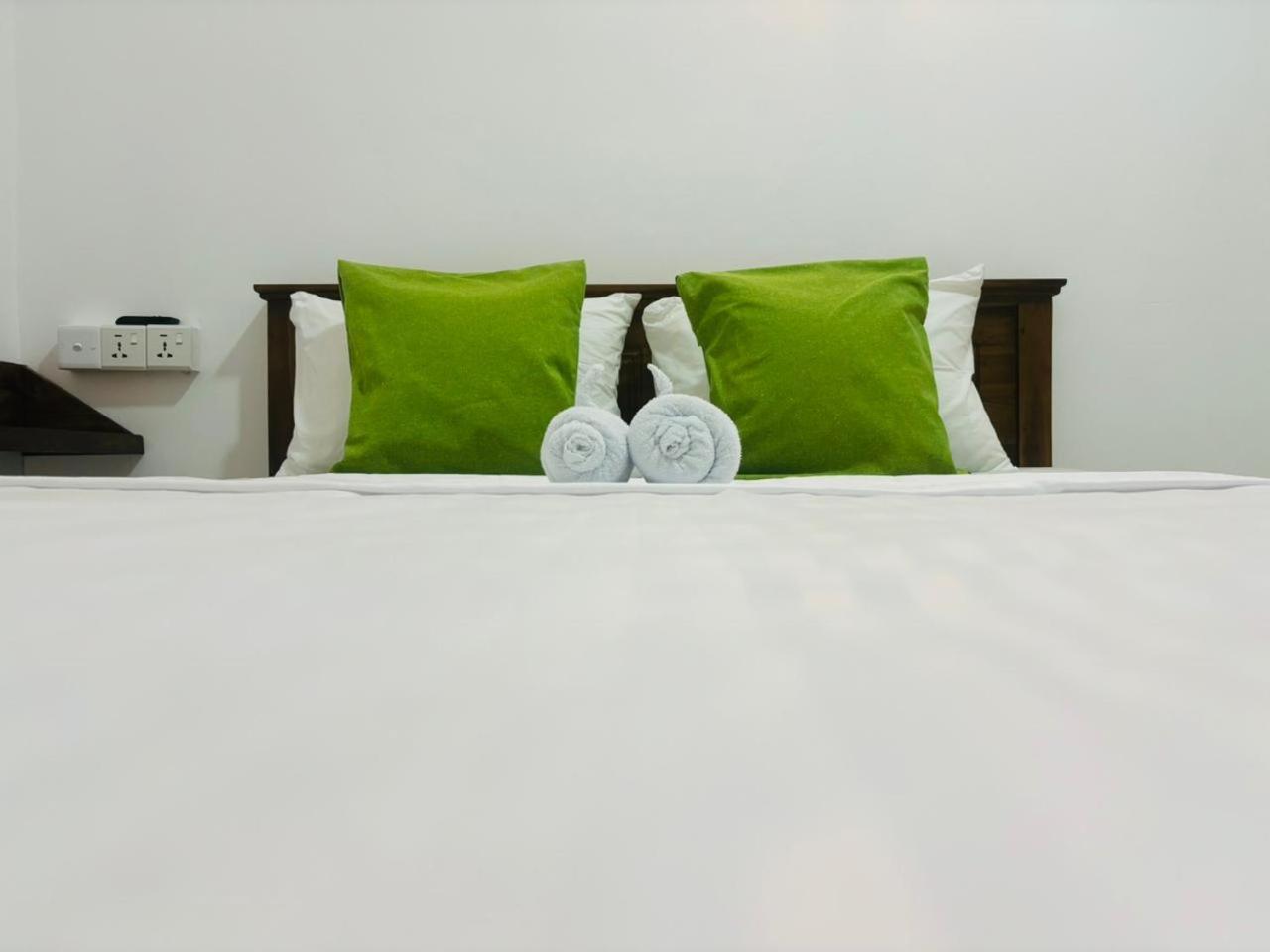 Jaya Villa - Near Airport Negombo Kültér fotó