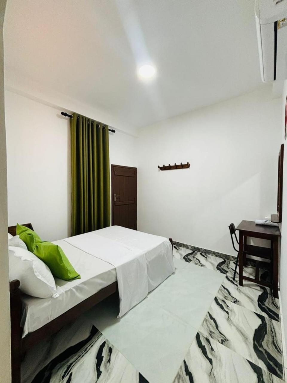Jaya Villa - Near Airport Negombo Kültér fotó