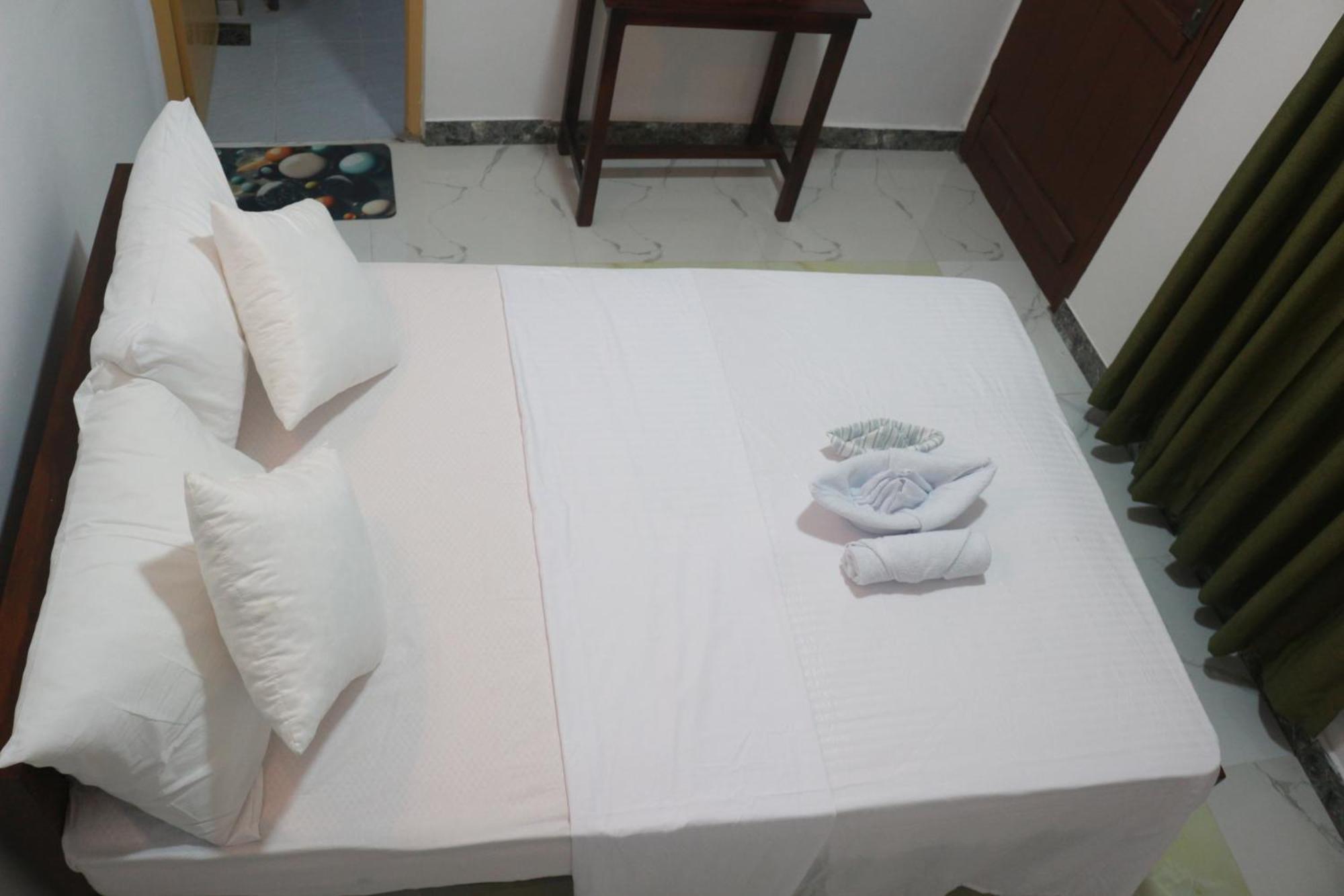Jaya Villa - Near Airport Negombo Kültér fotó
